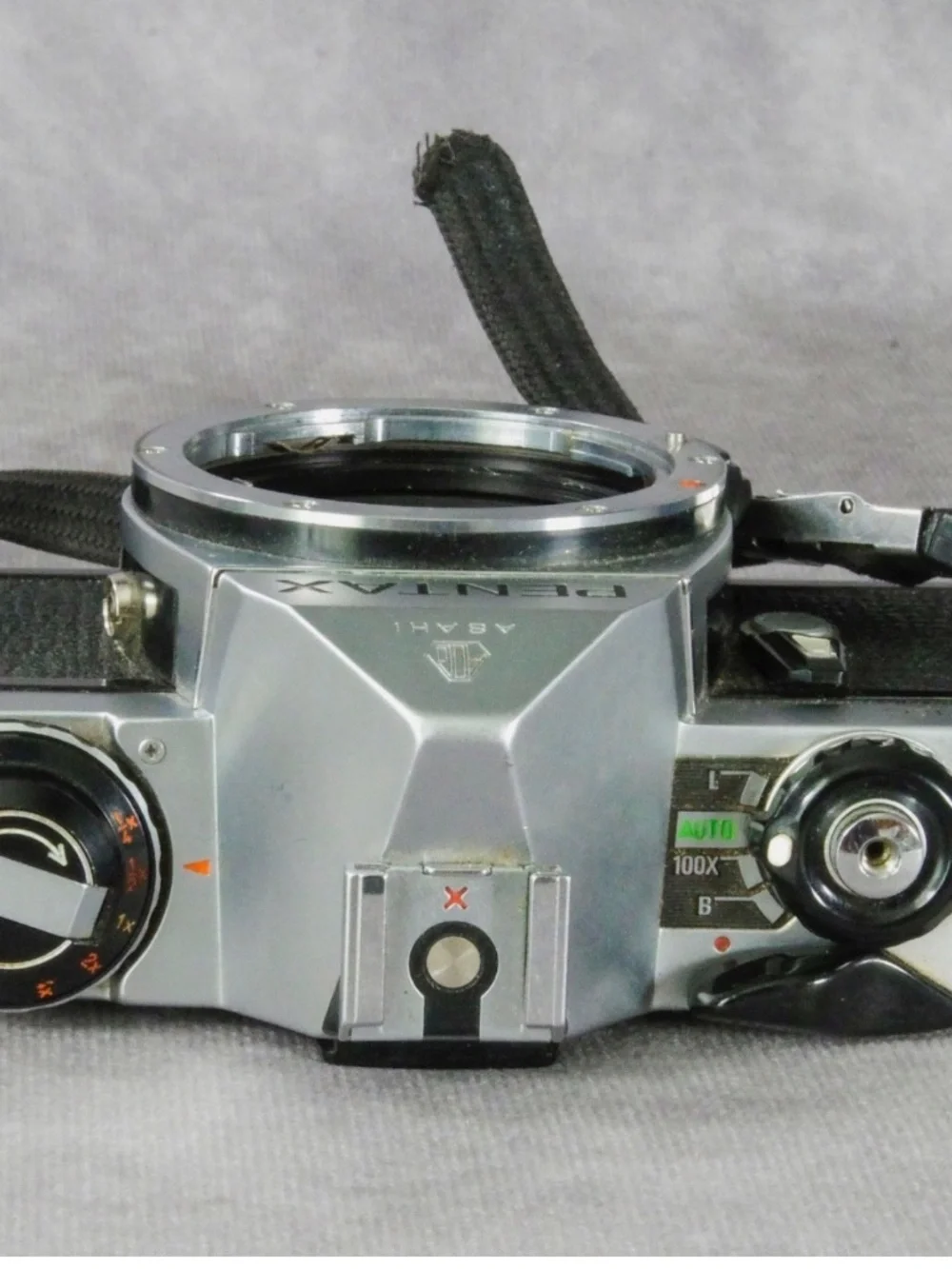 Pentax ME 35mm Film SLR Camera - Parts/Repair or Maybe Use